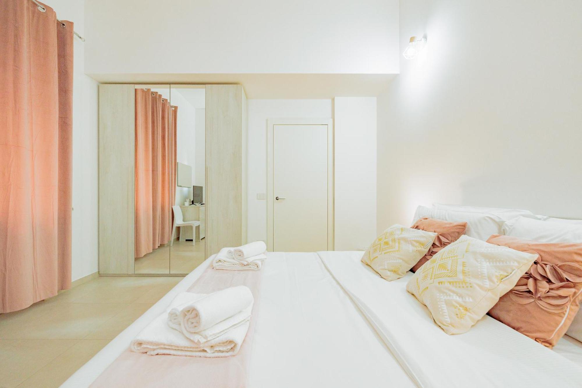 La Casa Di Alessia Nel Centro Di Como - Alessiatravelling Eksteriør billede
